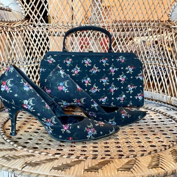 Black FLORAL 1960s PURSE and KITTEN HEELS 7N - Picture 10 of 10